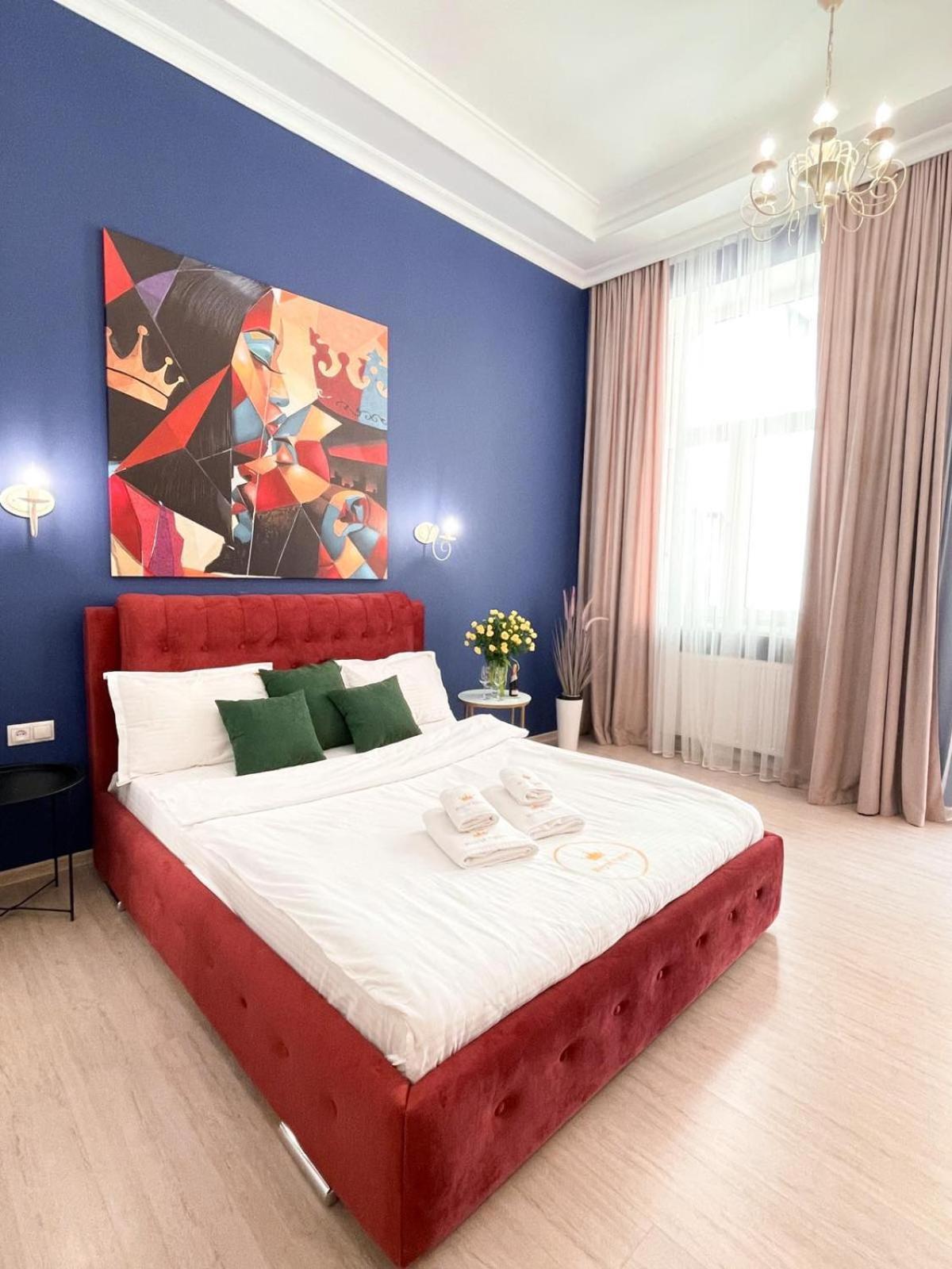 Royal Apartment On Slovatskogo 8 Liov Exterior foto